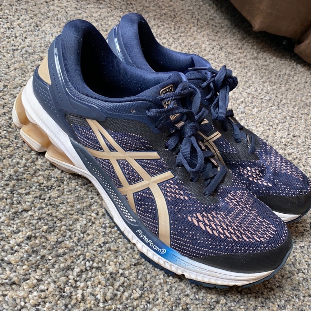 ASICS Gel Kayano 26